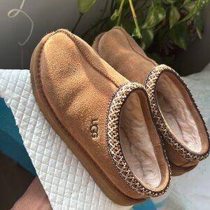 ⭐️ UGG Tasman ⭐️